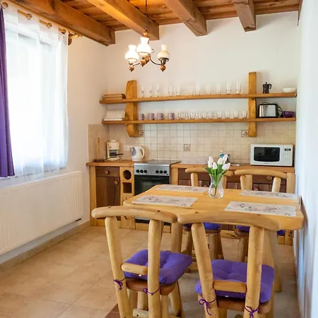 Pinka-voelgyi Napfeny Farm Apartment Pornoapati (Vas)